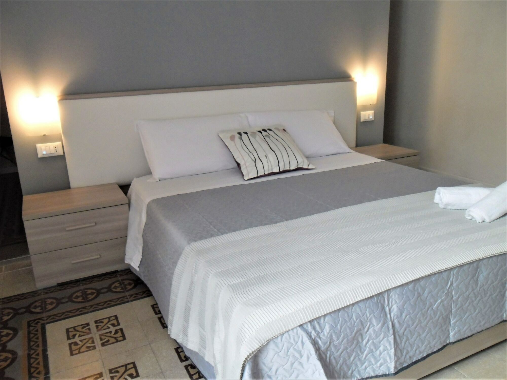Le Vie Del Centro Otel Palermo Dış mekan fotoğraf